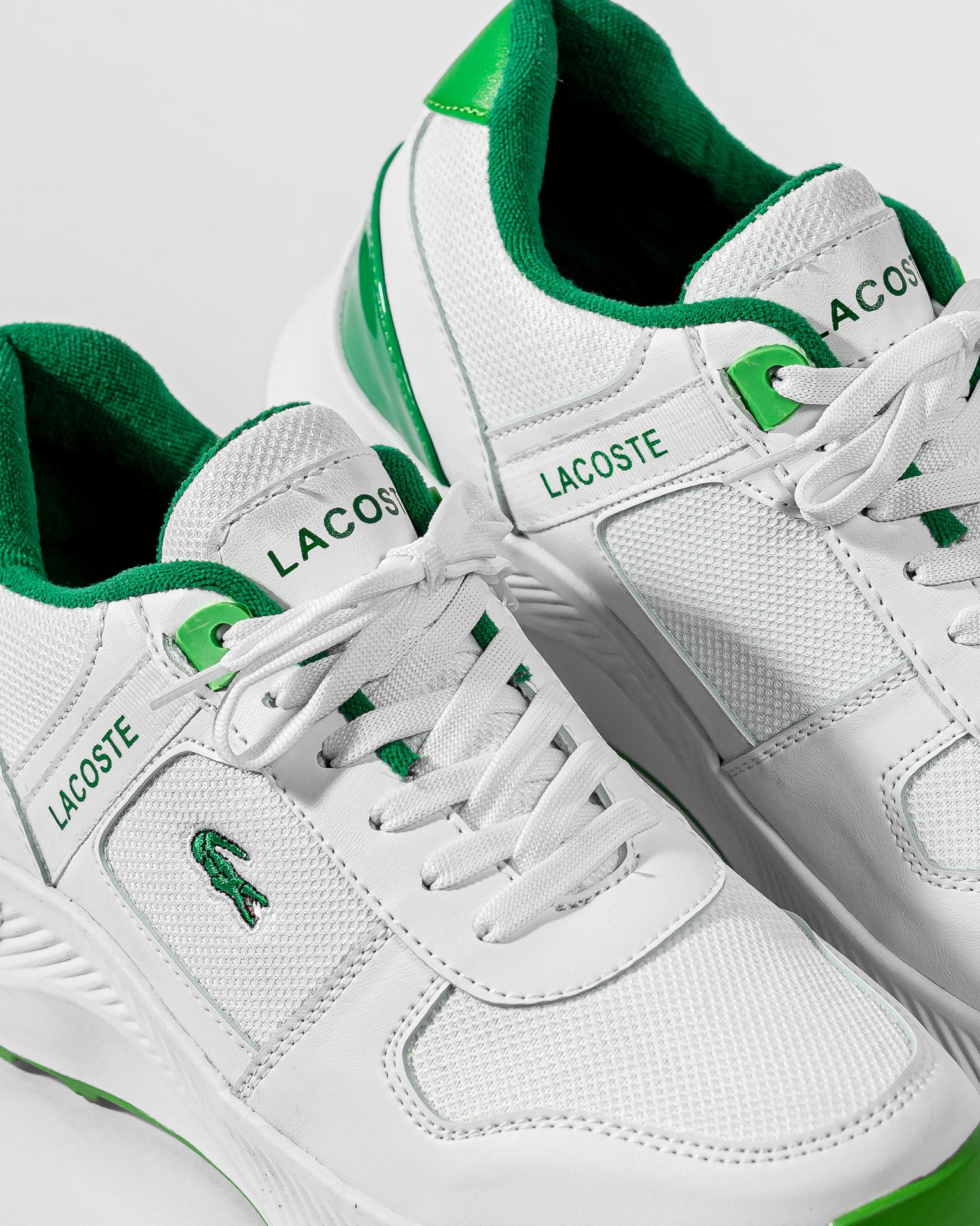 Tenis Lacoste Caballero Extra Suave